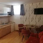 Tunde Apartment