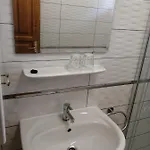 Tunde Apartment *