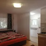 Apartment Tunde
